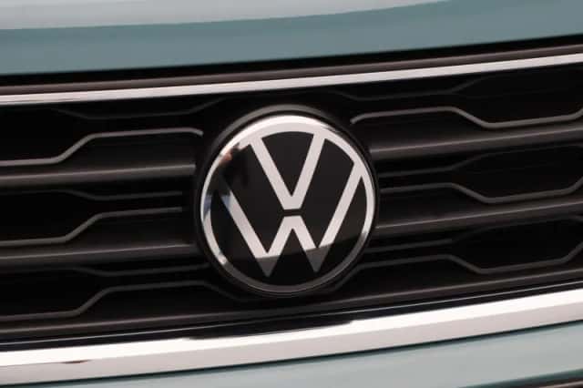 Volkswagen T-Roc (2021) thumbnail 11