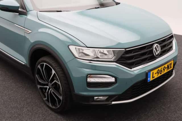 Volkswagen T-Roc (2021) thumbnail 12