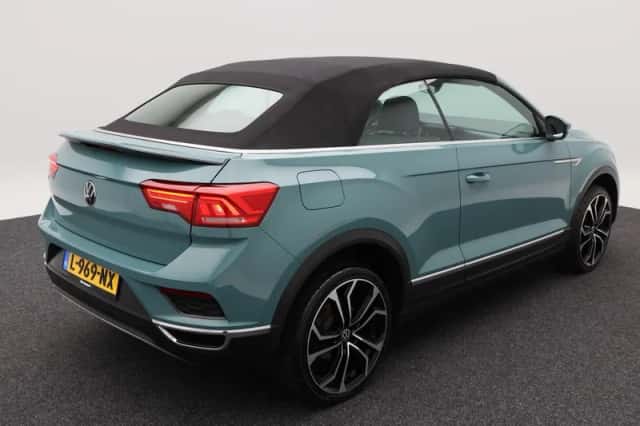 Volkswagen T-Roc (2021) thumbnail 36