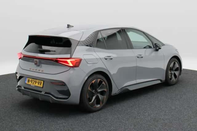 CUPRA Born (2021) thumbnail 2