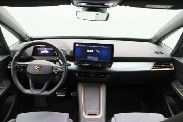 CUPRA Born (2021) thumbnail 13