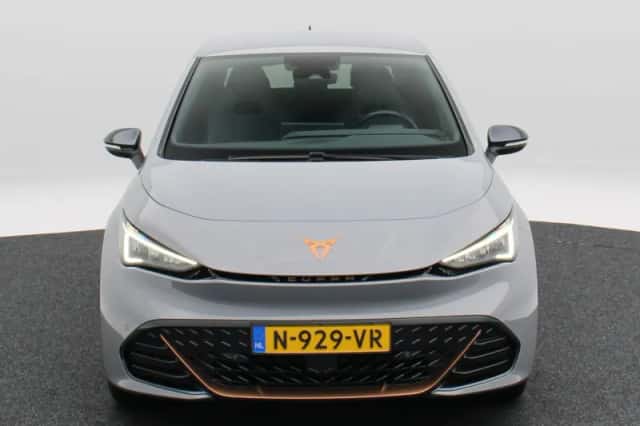 CUPRA Born (2021) thumbnail 4