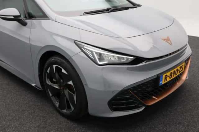 CUPRA Born (2022) thumbnail 13