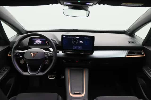 CUPRA Born (2022) thumbnail 31