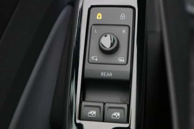 Volkswagen ID.5 (2023) thumbnail 20