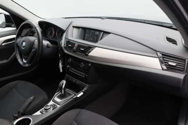 BMW X1 (2014) thumbnail 17