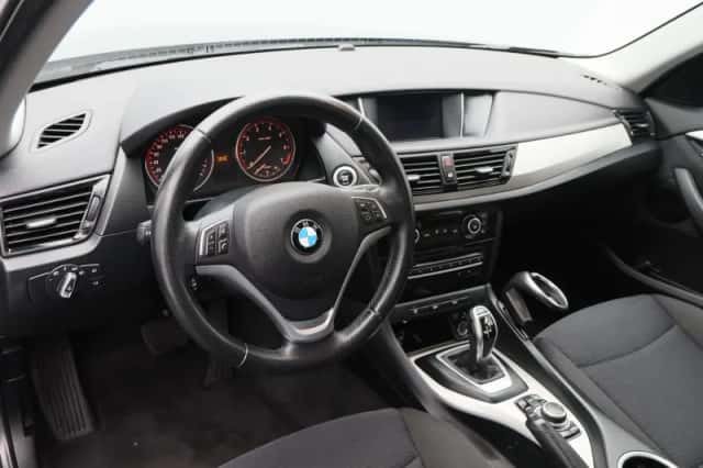BMW X1 (2014) thumbnail 3
