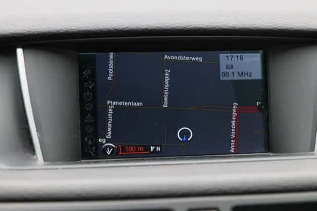 BMW X1 (2014) thumbnail 9