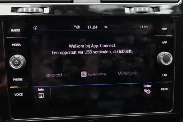 Volkswagen Golf (2020) thumbnail 11