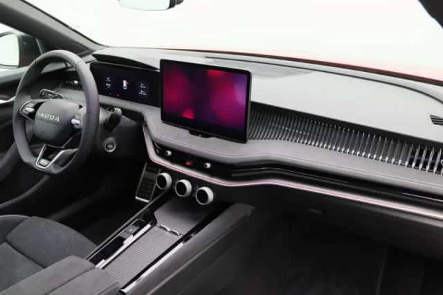 Škoda Superb (2025) thumbnail 49