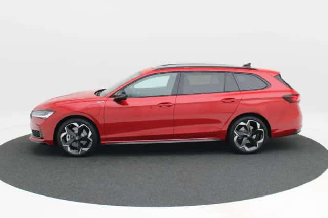 Škoda Superb (2025) thumbnail 7