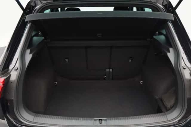 Volkswagen Tiguan (2021) thumbnail 18