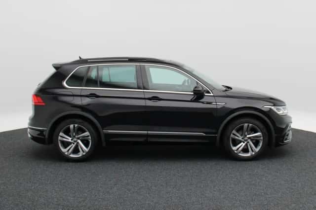 Volkswagen Tiguan (2021) thumbnail 6