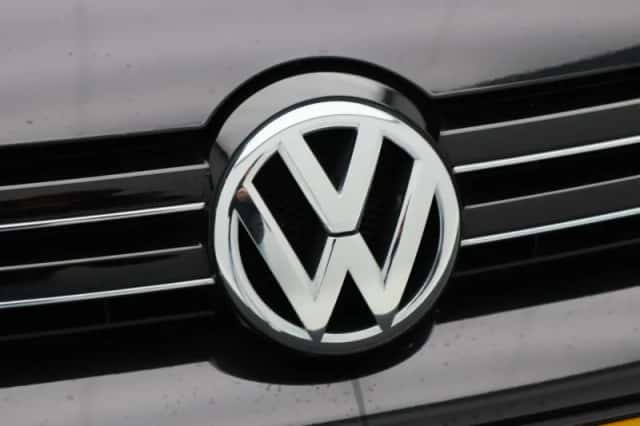 Volkswagen Golf (2011) thumbnail 9