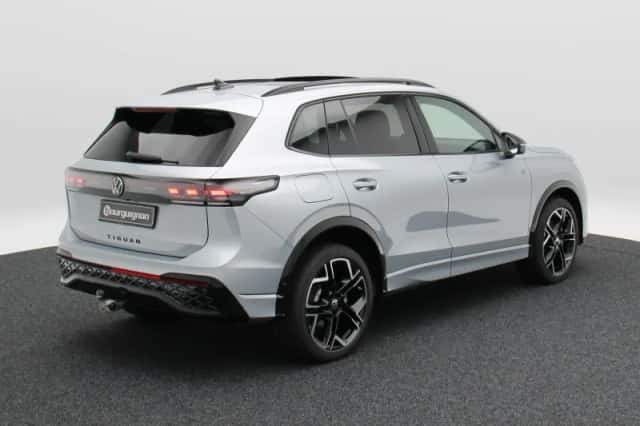 Volkswagen Tiguan (2025) thumbnail 2