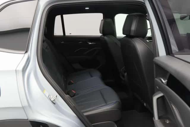 Volkswagen Tiguan (2025) thumbnail 15