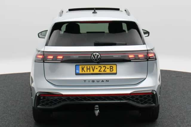 Volkswagen Tiguan (2025) thumbnail 6