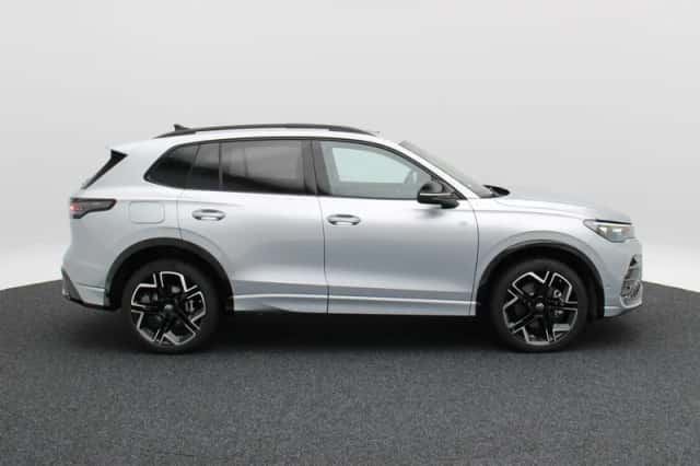 Volkswagen Tiguan (2025) thumbnail 6