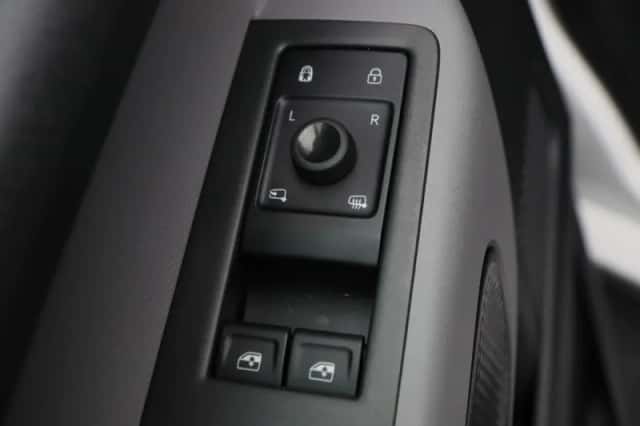 Volkswagen ID. Buzz (2024) thumbnail 19