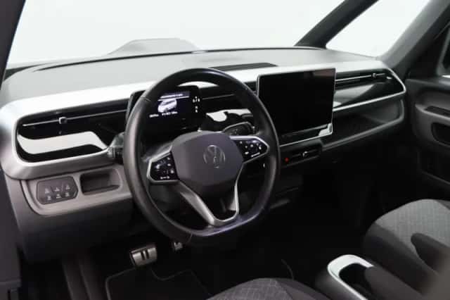 Volkswagen ID. Buzz (2024) thumbnail 4