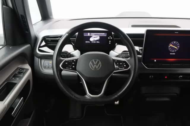 Volkswagen ID. Buzz (2024) thumbnail 31