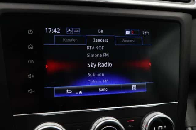 Renault Kadjar (2022) thumbnail 9