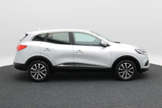 Renault Kadjar (2022) thumbnail 6