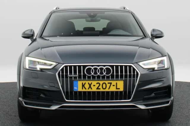 Audi A4 Allroad (2017) thumbnail 4