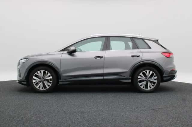 Audi Q4 e-tron (2022) thumbnail 7