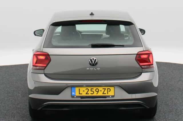 Volkswagen Polo (2021) thumbnail 5