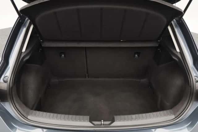 SEAT Leon (2021) thumbnail 14