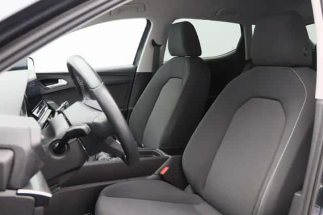 SEAT Leon (2021) thumbnail 17