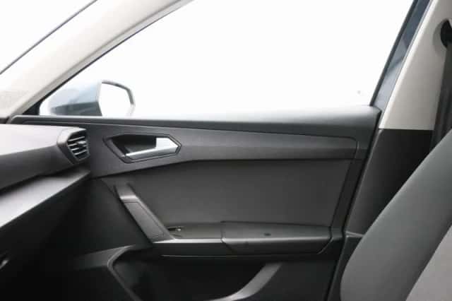 SEAT Leon (2021) thumbnail 29