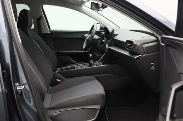 SEAT Leon (2021) thumbnail 35
