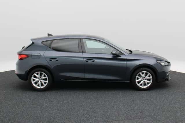 SEAT Leon (2021) thumbnail 6