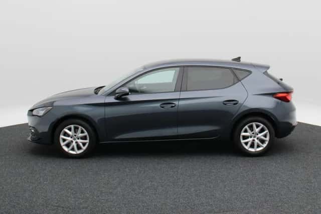 SEAT Leon (2021) thumbnail 7