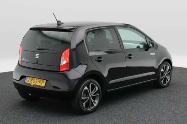 SEAT Mii (2020) thumbnail 3
