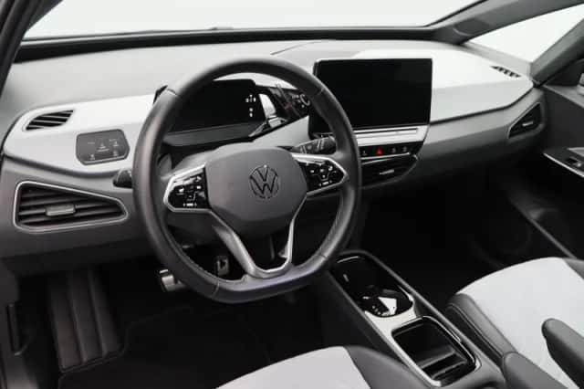 Volkswagen ID.3 (2023) thumbnail 3