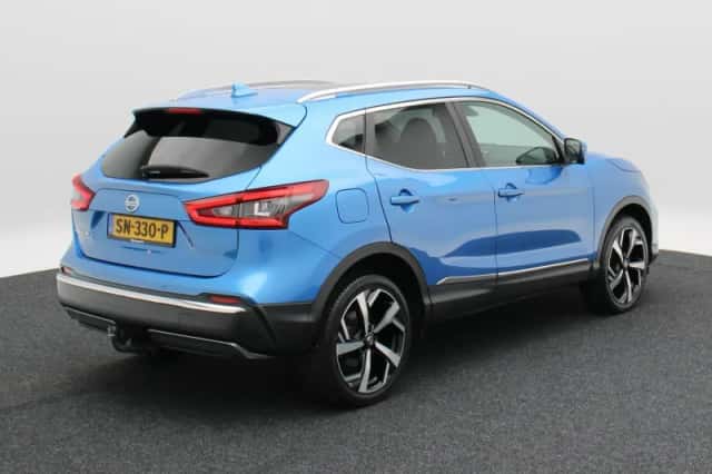 Nissan Qashqai (2018) thumbnail 2