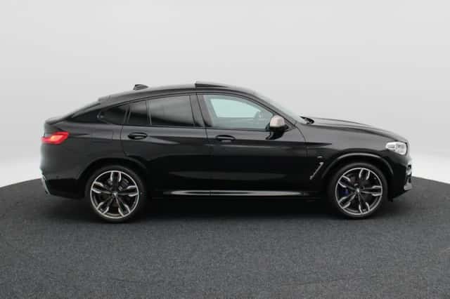 BMW X4 (2018) thumbnail 6