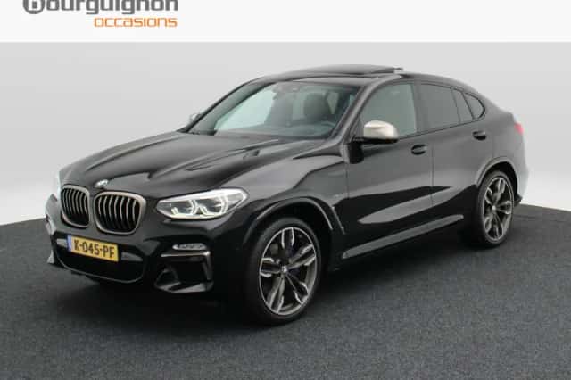 BMW X4 (2018) thumbnail 1