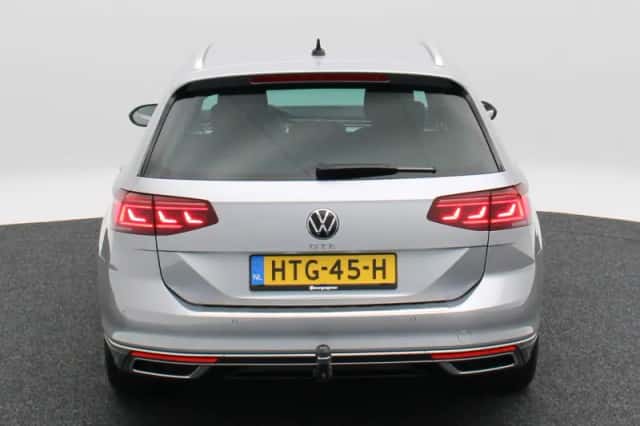 Volkswagen Passat (2020) thumbnail 6