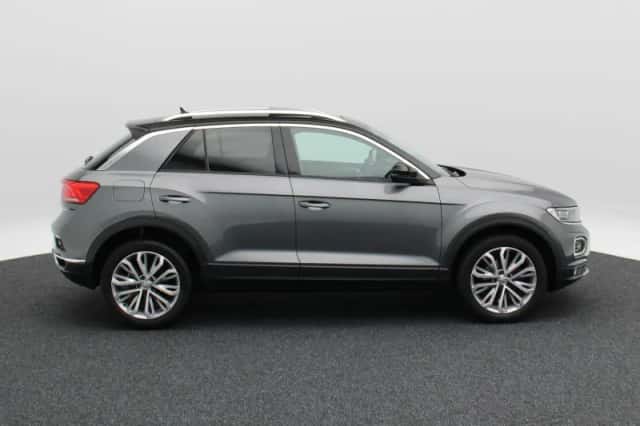 Volkswagen T-Roc (2020) thumbnail 6