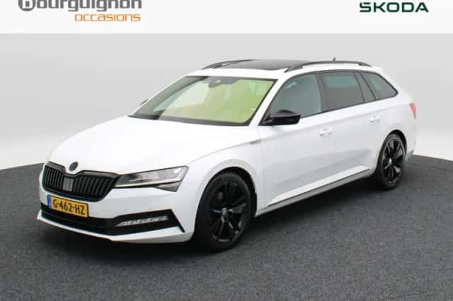 Škoda Superb (2019) thumbnail 1