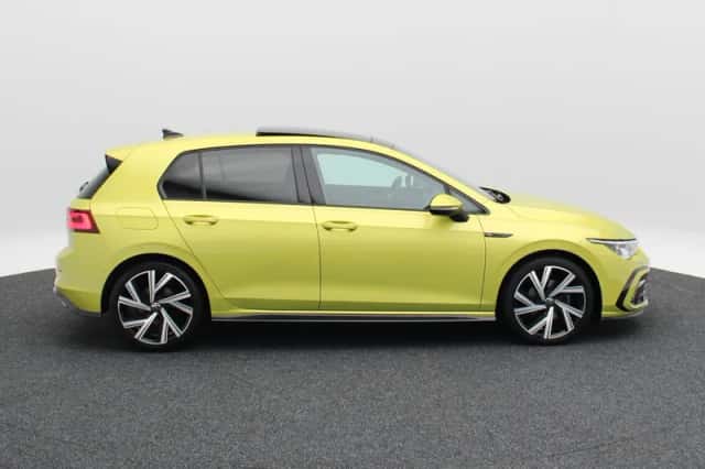 Volkswagen Golf (2021) thumbnail 6