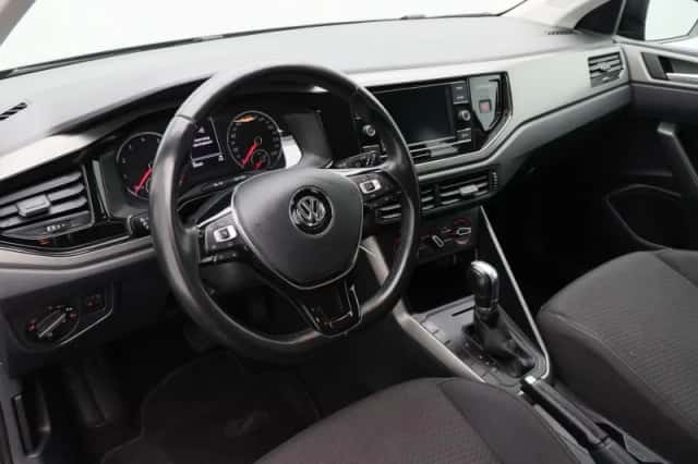 Volkswagen Polo (2019) thumbnail 3