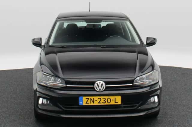 Volkswagen Polo (2019) thumbnail 4