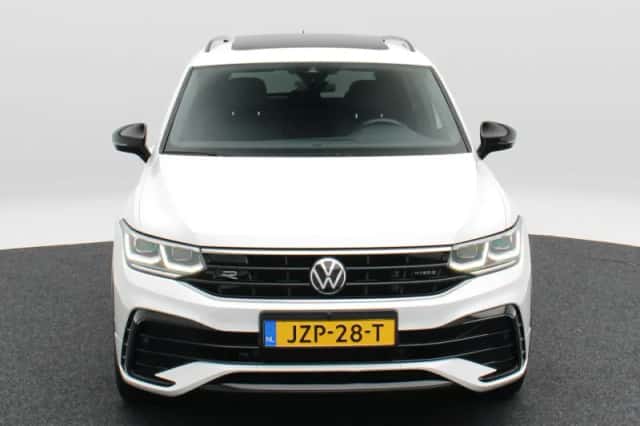 Volkswagen Tiguan (2023) thumbnail 5