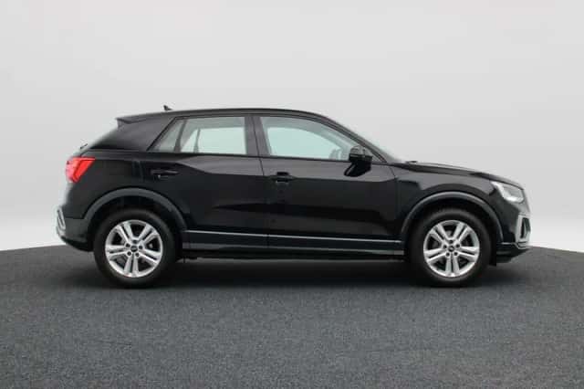 Audi Q2 (2021) thumbnail 6