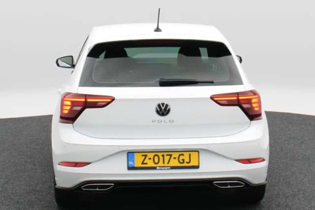 Volkswagen Polo (2023) thumbnail 5